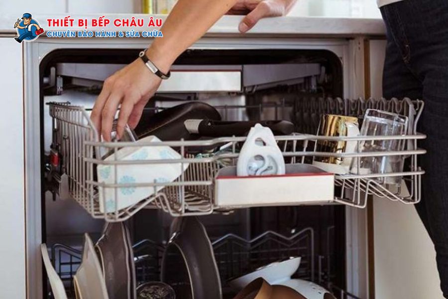 Dịch vụ sửa chữa máy rửa bát Hafele tại Thiết Bị Bếp Châu Âu