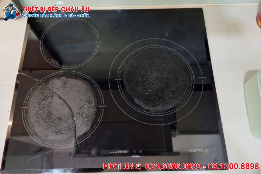 Bếp từ Hafele bị nứt vỡ mặt kính