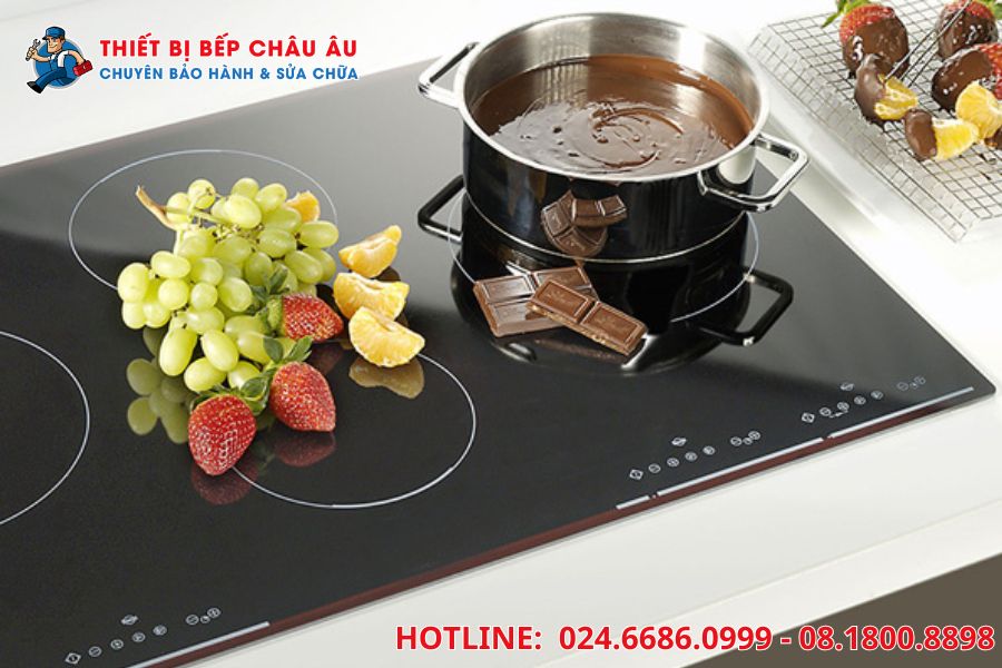 Bếp từ Smeg thuộc phân khúc thiết bị nhà bếp cao cấp