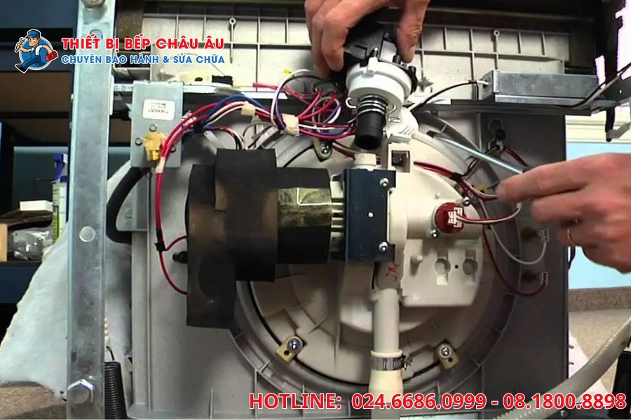 Nguyên nhân khiến máy rửa bát Elica phát sinh hư hỏng