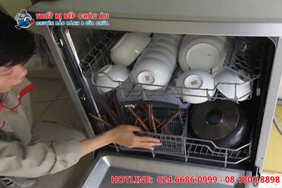 Quy trình sửa chữa máy rửa bát Malloca tại Thiết Bị Bếp Châu Âu